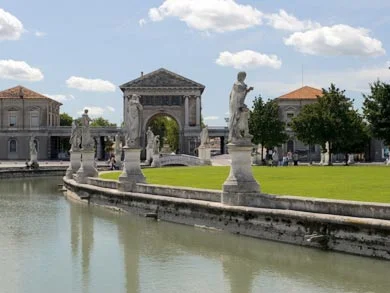 Prato_della_Valle.webp