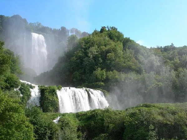 terni-cascate-delle-marmore.webp