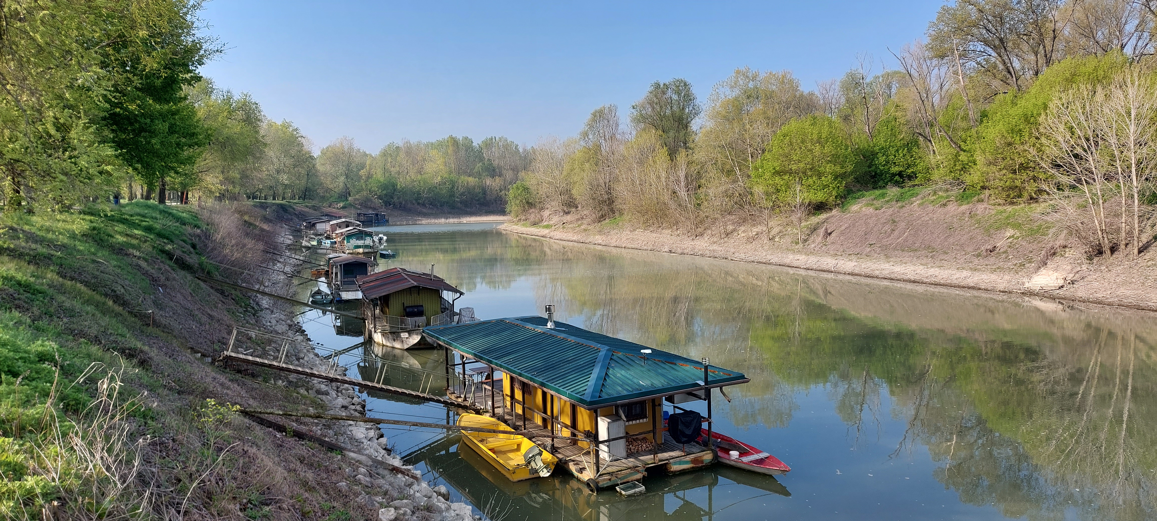 Riva Di Suzzara